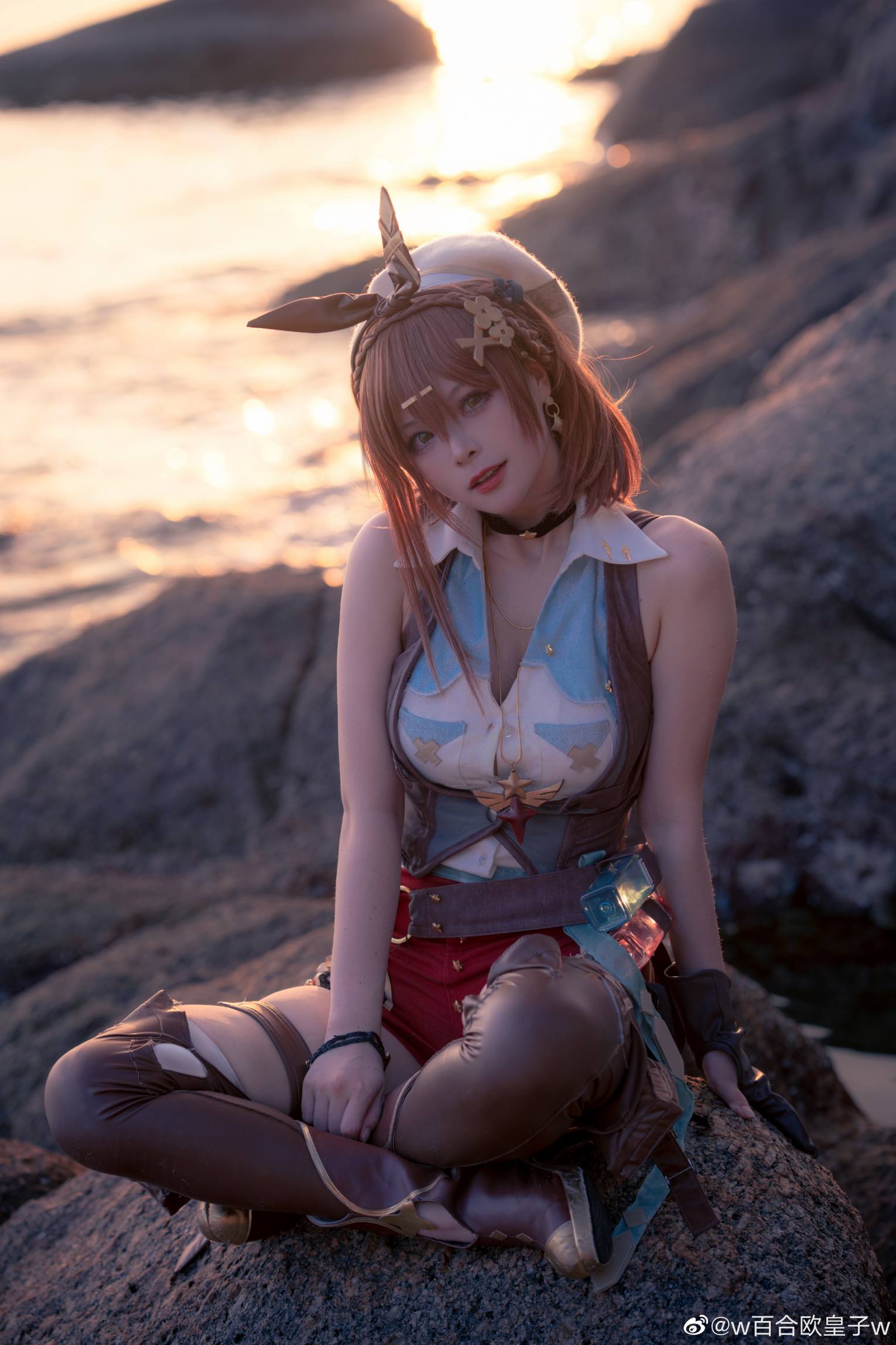 莱莎的炼金工房cos 女主莱莎