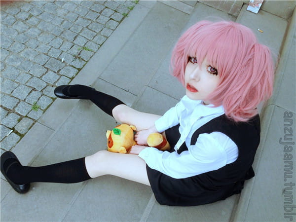 土耳其合法萝莉coser 萝莉般的身材和颜值