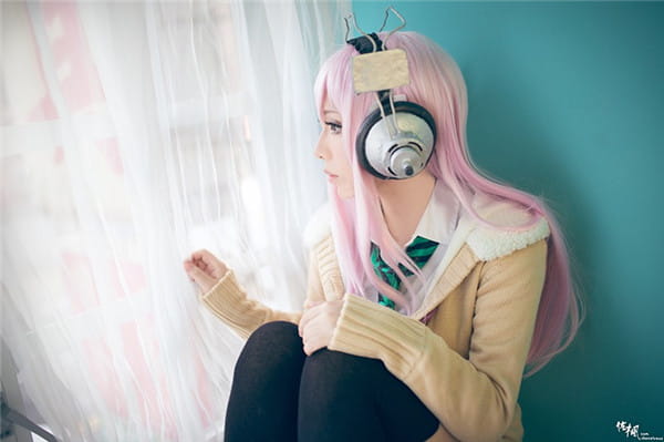 台湾的人气美女coser 千寻大人