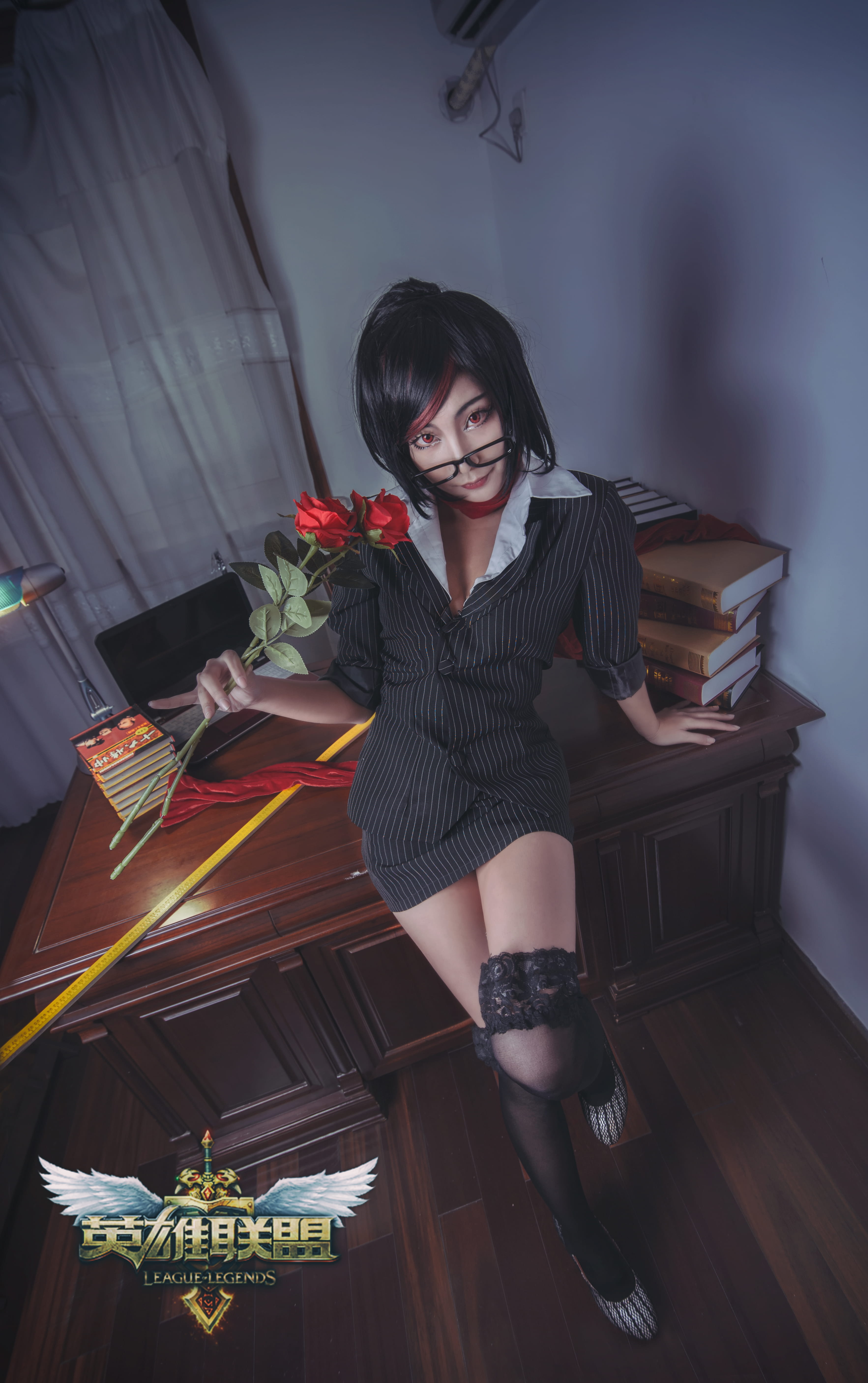 无双剑姬菲奥娜：校长，请带我去你的办公室！(1)