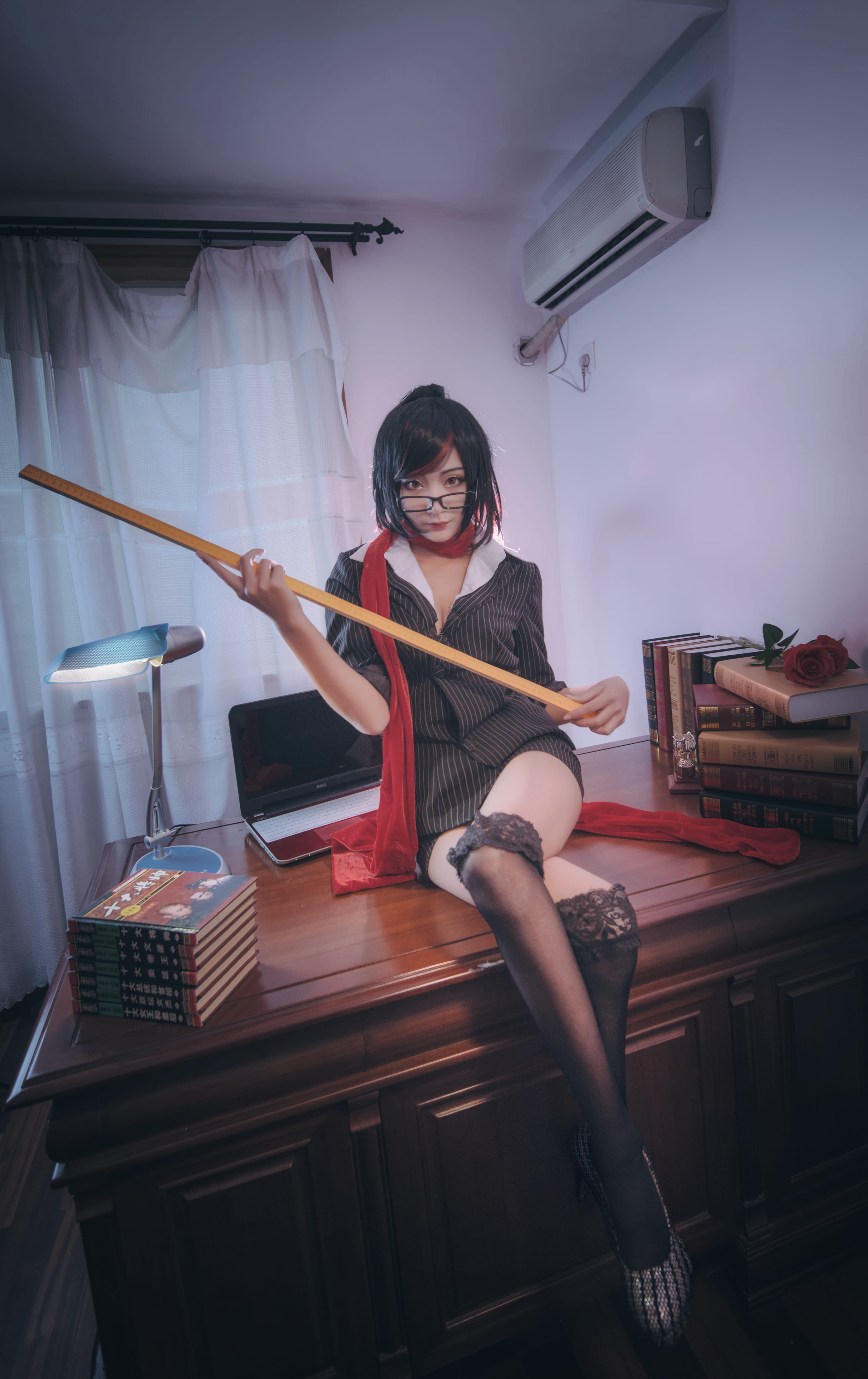 无双剑姬菲奥娜：校长，请带我去你的办公室！(1)