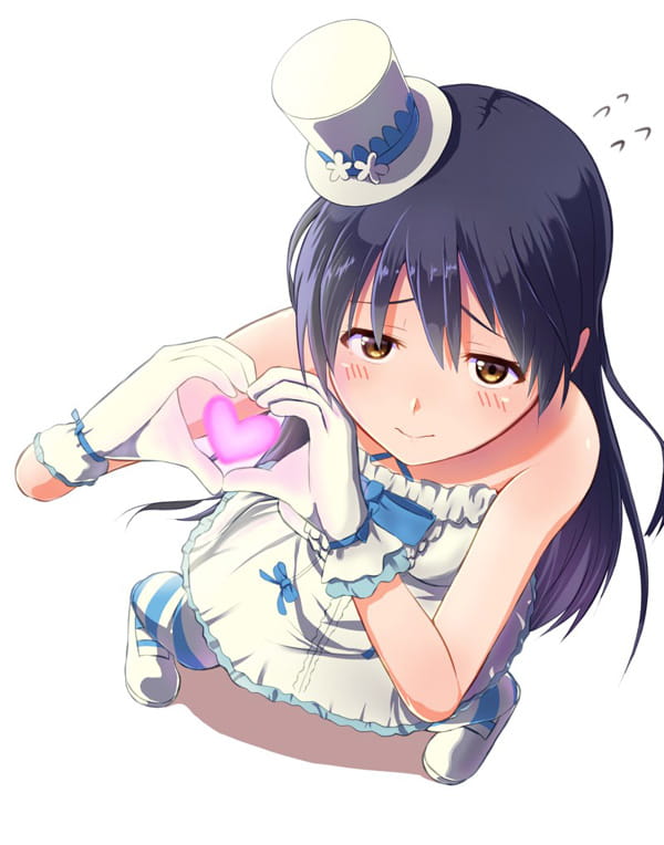 双手凝聚爱心为你打气 动漫手机壁纸