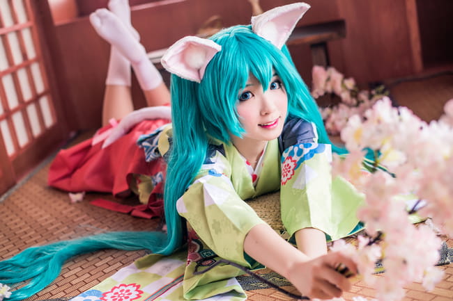 初音未来 动物学院cos 一只懒散的猫咪