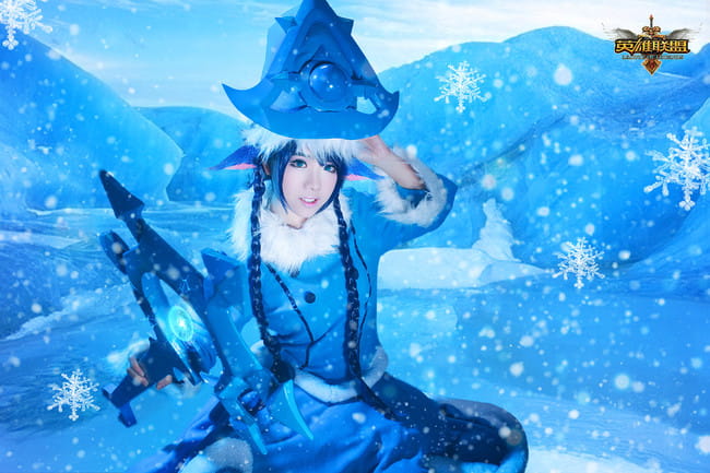 【授权】英雄联盟 冰雪节寒冬精灵璐璐 cos