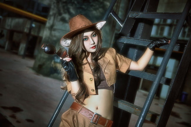 【授权】英雄联盟 凯特琳 古墓丽影皮肤COS