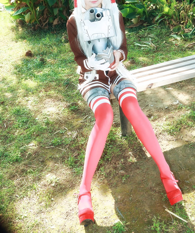 【授权】舰娘天津风COS 和连装炮君一起玩耍吧