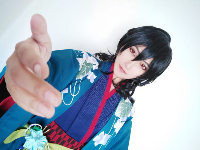 COS眼妆教程 万用少年眼妆