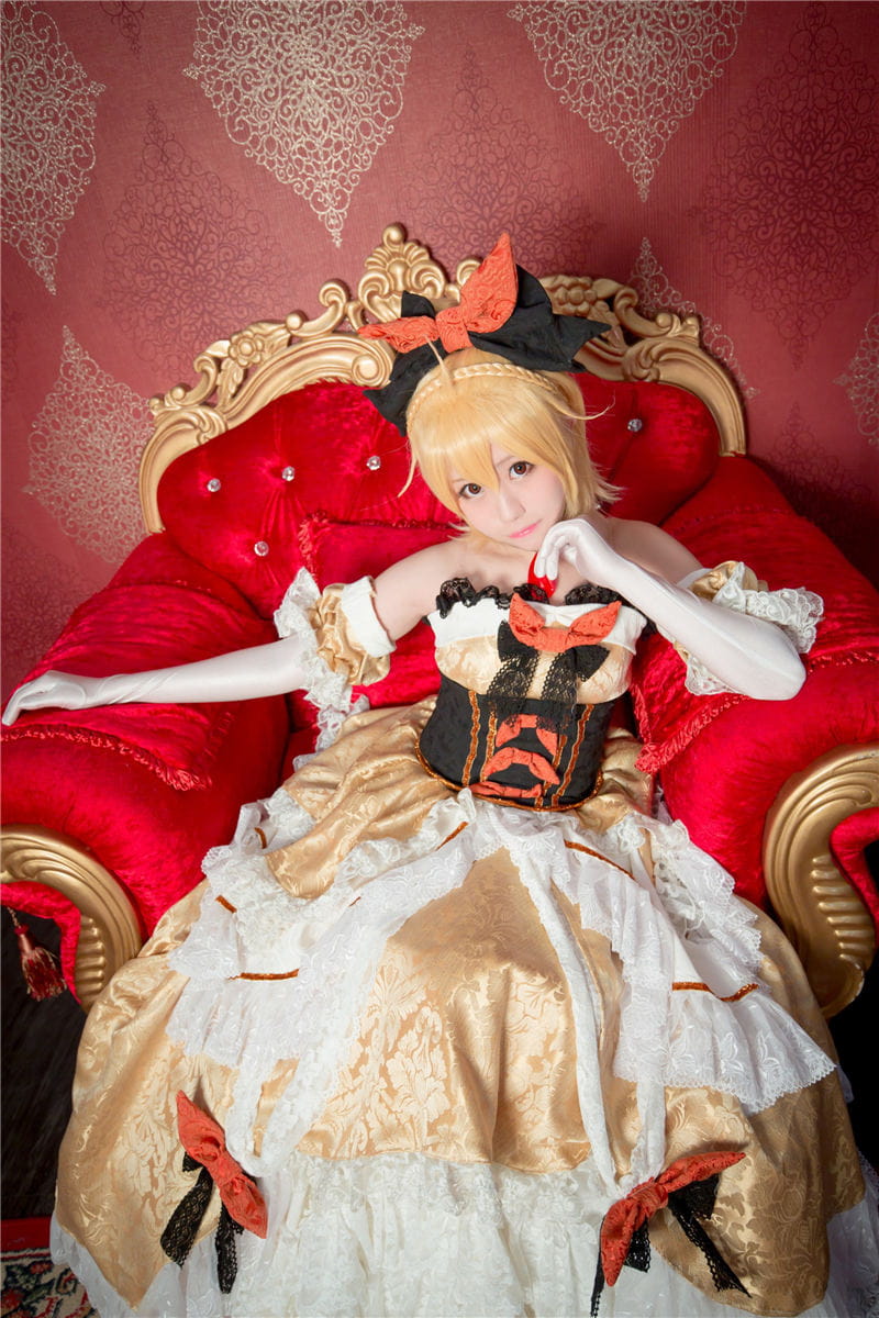 萌妹与伪娘的演绎，从零开始的异世界COS集