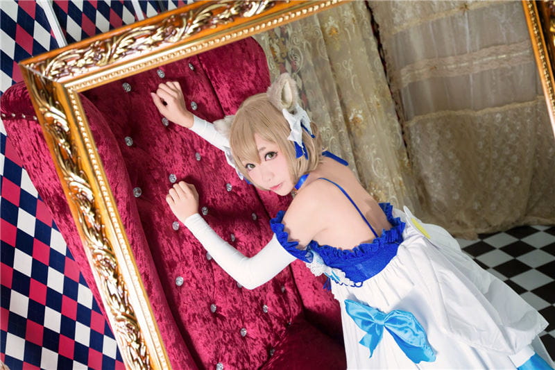 萌妹与伪娘的演绎，从零开始的异世界COS集