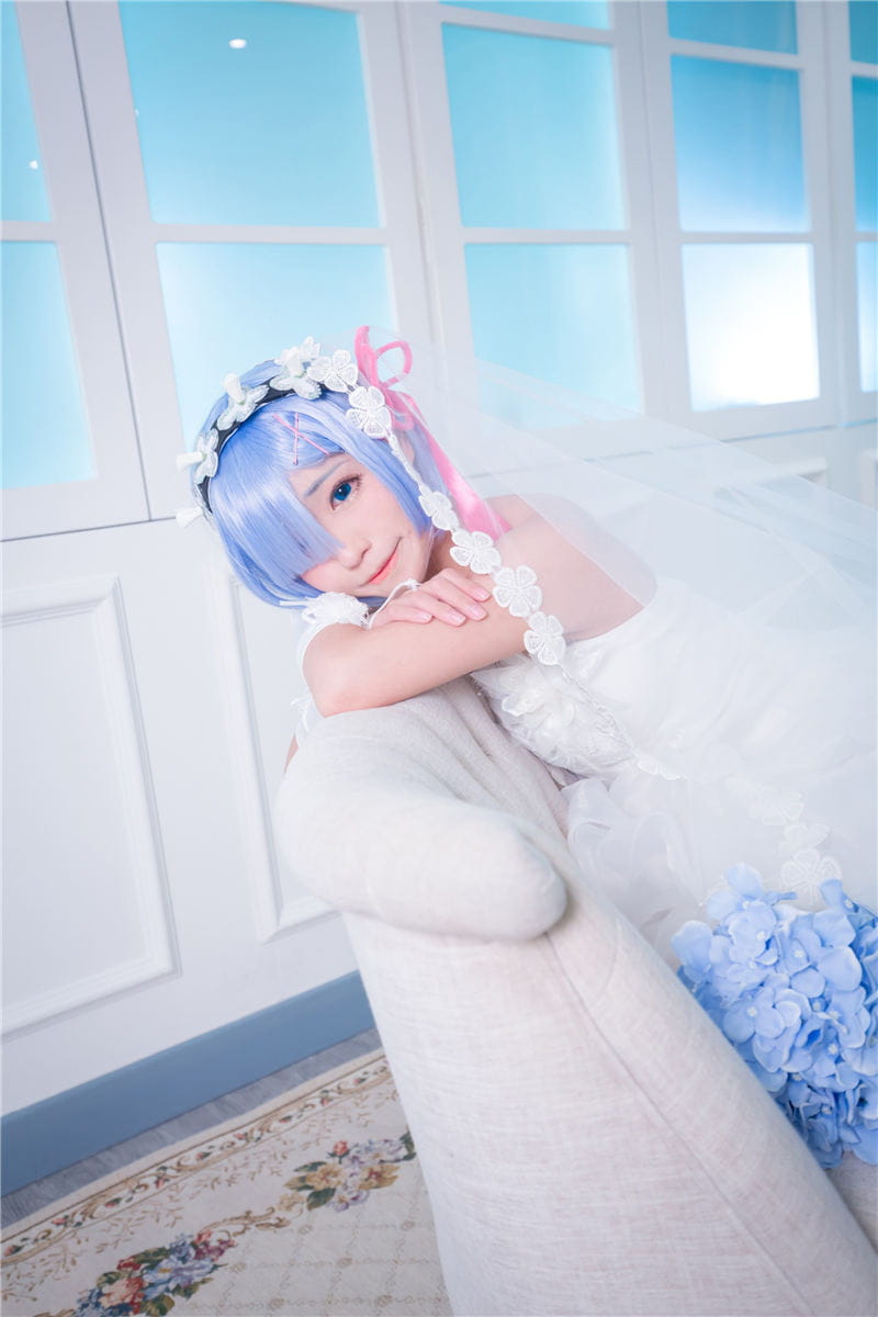 萌妹与伪娘的演绎，从零开始的异世界COS集