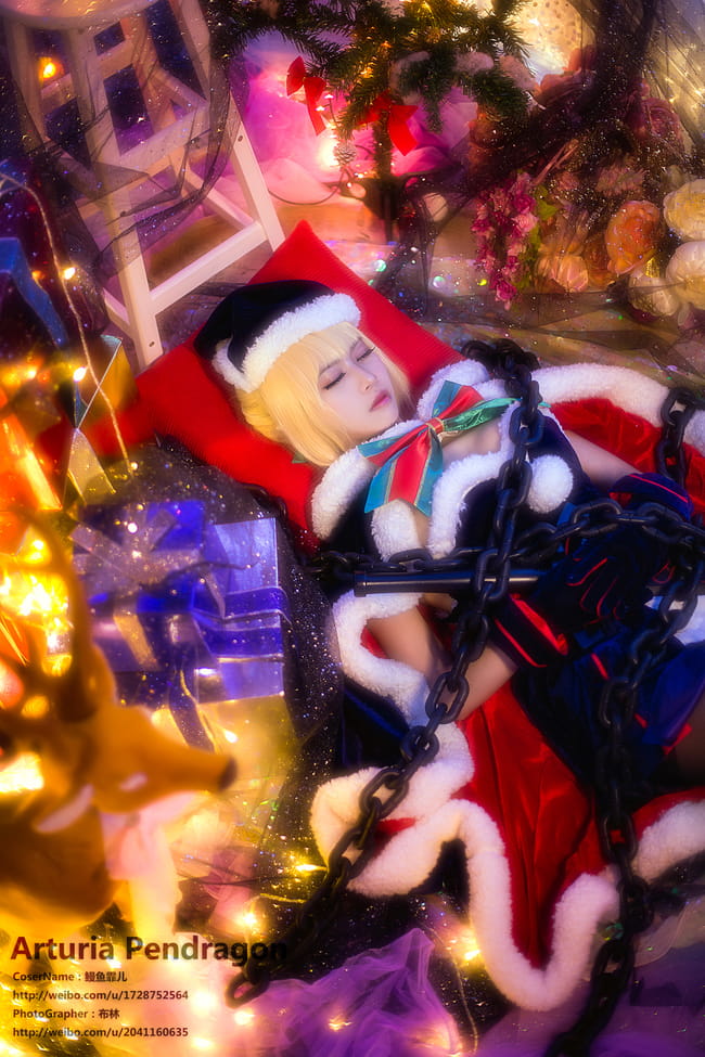 Fate圣诞装黑saber 阿尔托莉雅・潘德拉贡COS