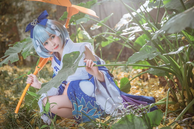 网易手游阴阳师 莹草丹枫秋意 cosplay(1)