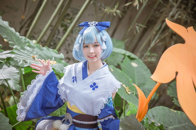 网易手游阴阳师 莹草丹枫秋意 cosplay(1)