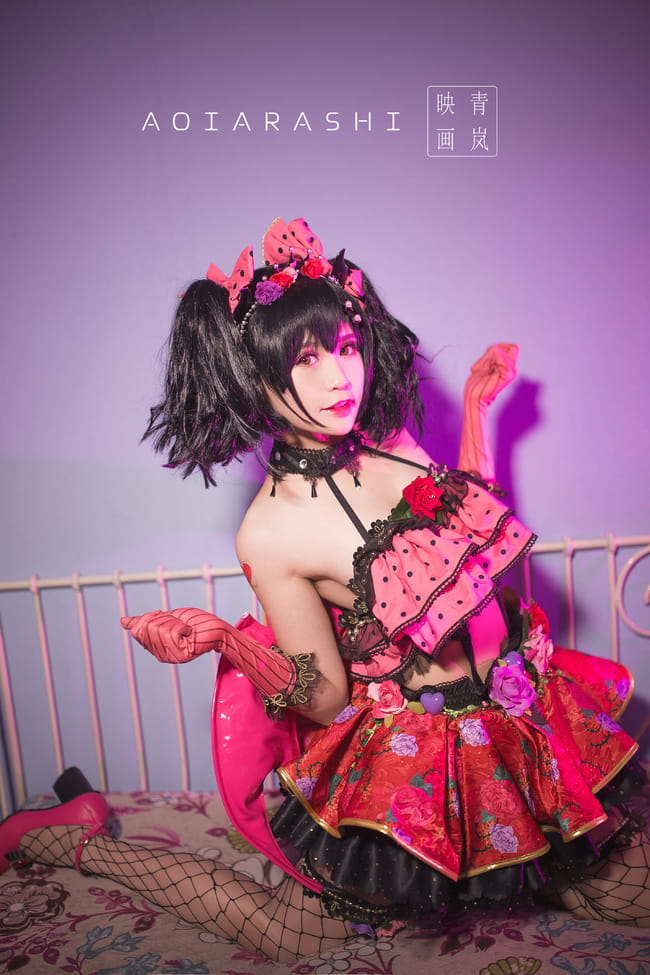 新人完美cos矢泽妮可 小恶魔觉醒