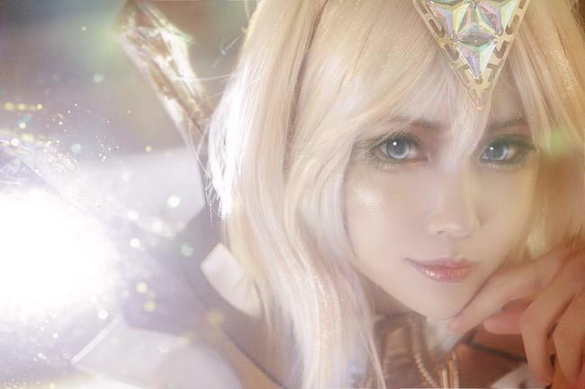 英雄联盟 大元素使拉克丝 cosplay(1)