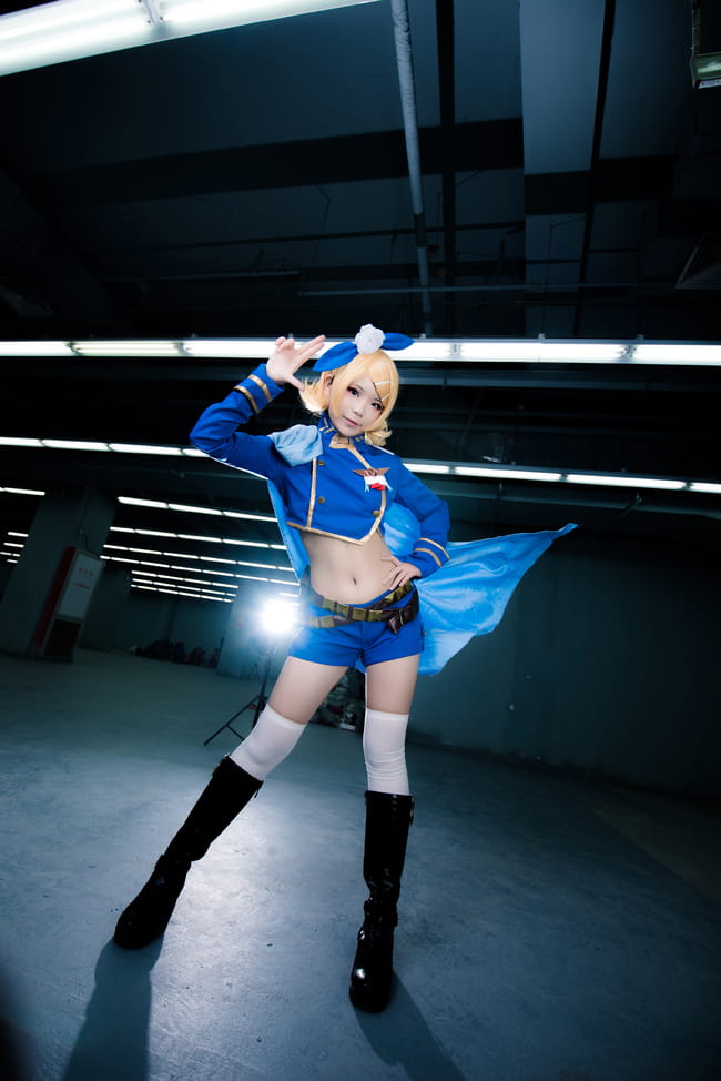 「场照」VOCALOID 镜音铃 手办军装ver.(1)