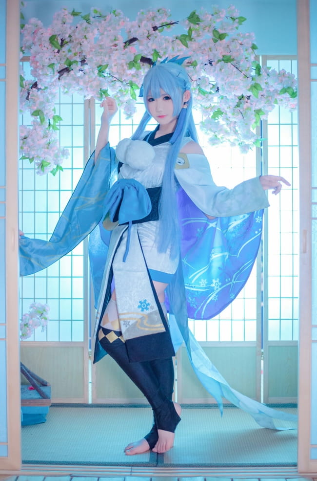 冰冷的雪中少女 阴阳师雪女COS