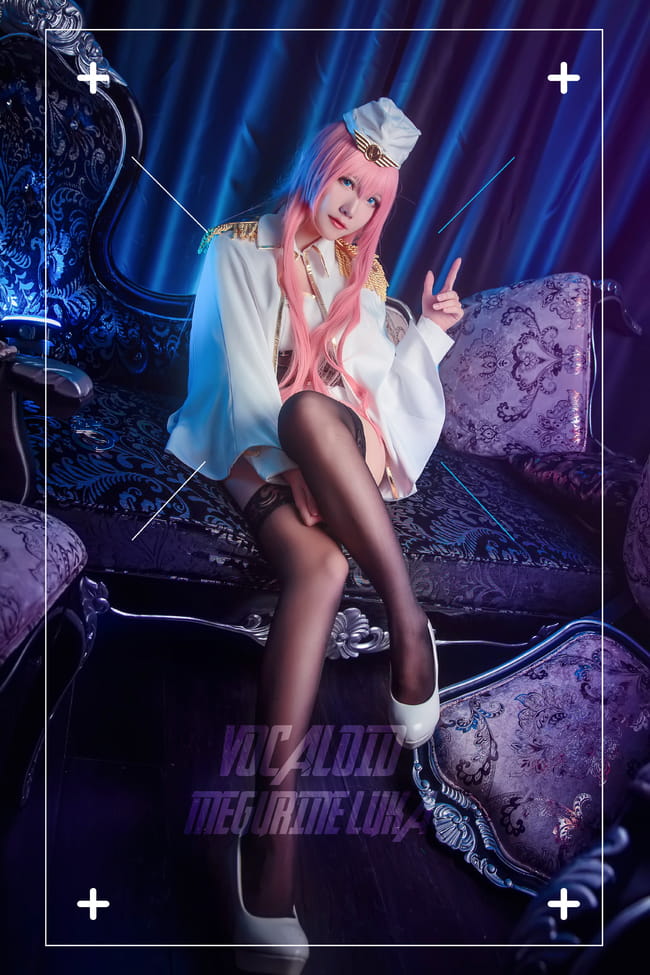 VOCALOID 巡音流歌白军服 黑丝诱惑cosplay