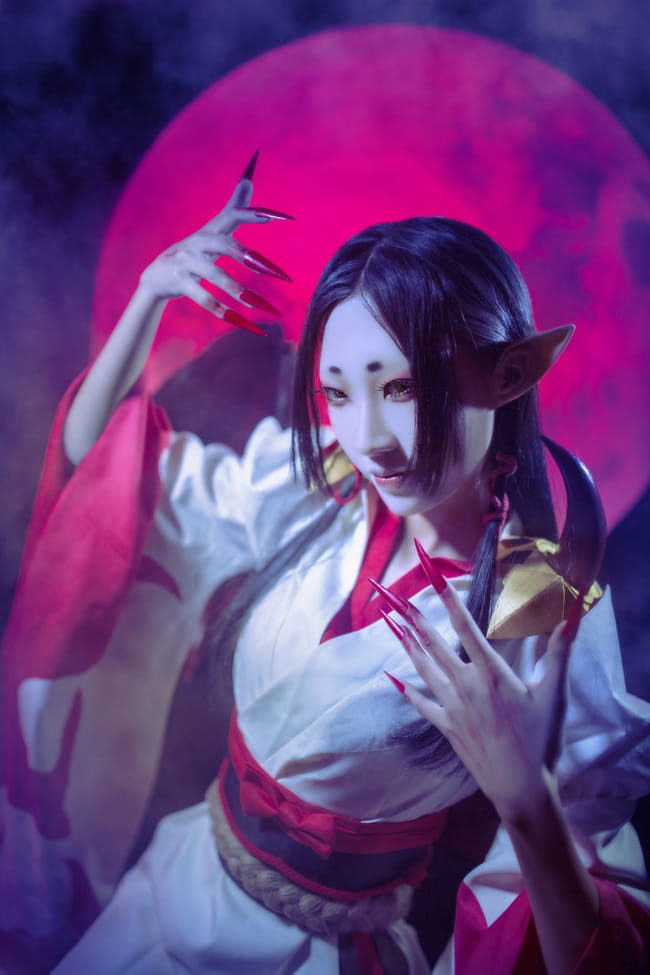 渴望鲜血吗？阴阳师吸血姬未觉醒cos
