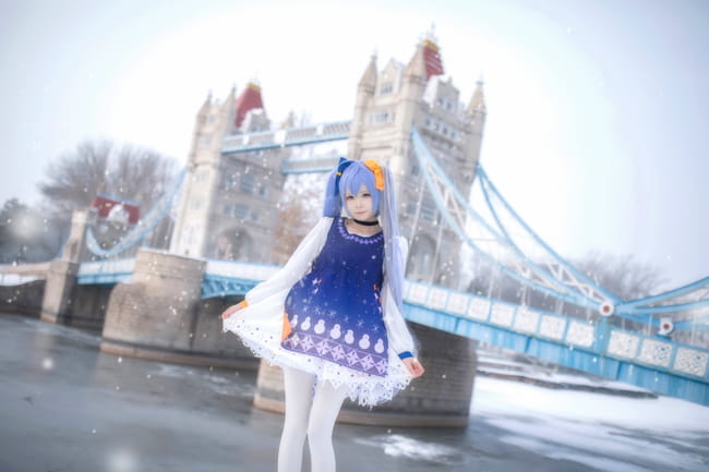 VOCALOID 初音未来 雪miku cosplay