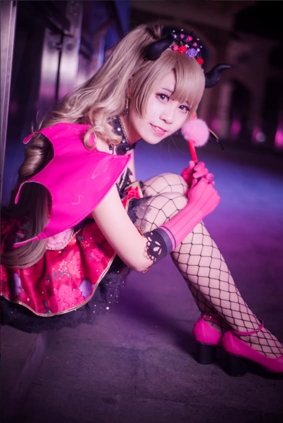 小恶魔觉醒南小鸟COS 准备好被吃掉了吗？