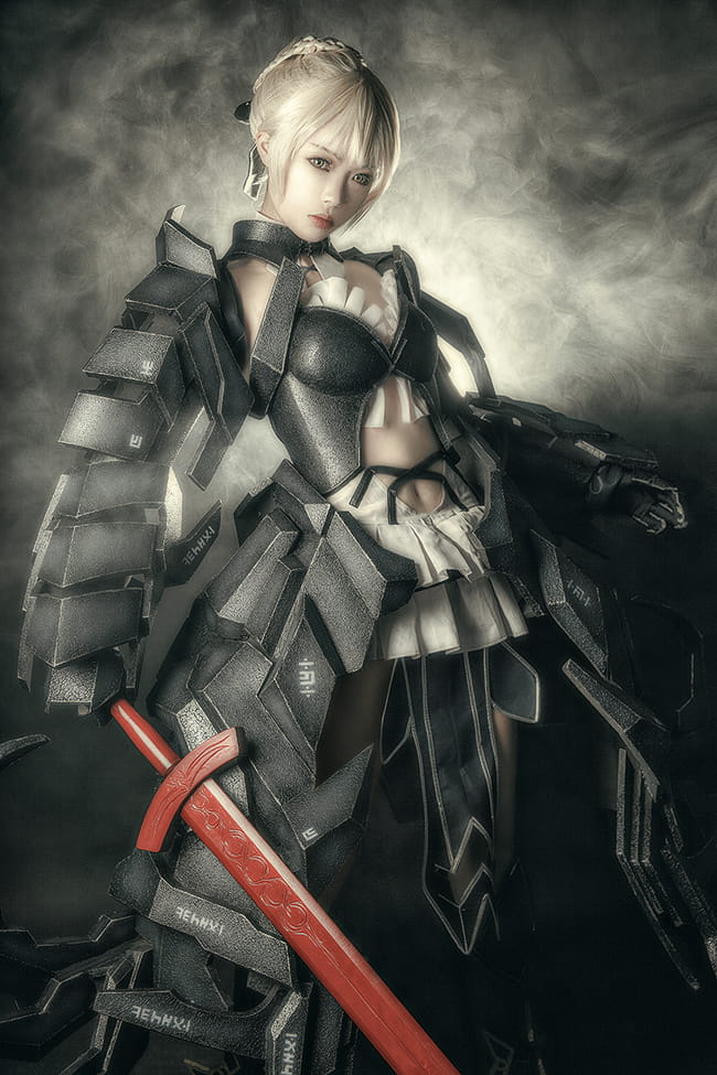 超帅黑saber Saber alterCOSPLAY