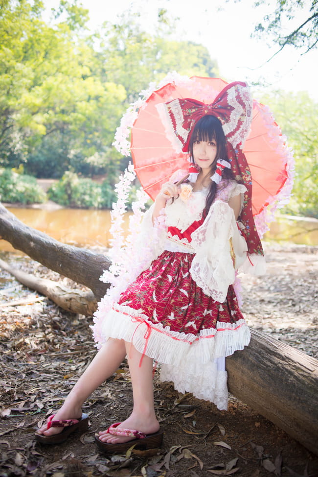 东方project 博丽灵梦 cosplay(1)