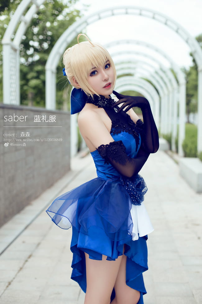 Saber蓝礼服.ver COS