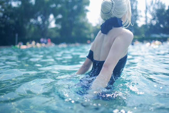 Fate/HF线 Saber·Alter 露背水着COS