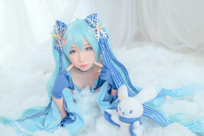 星与雪的公主 雪初音 COS