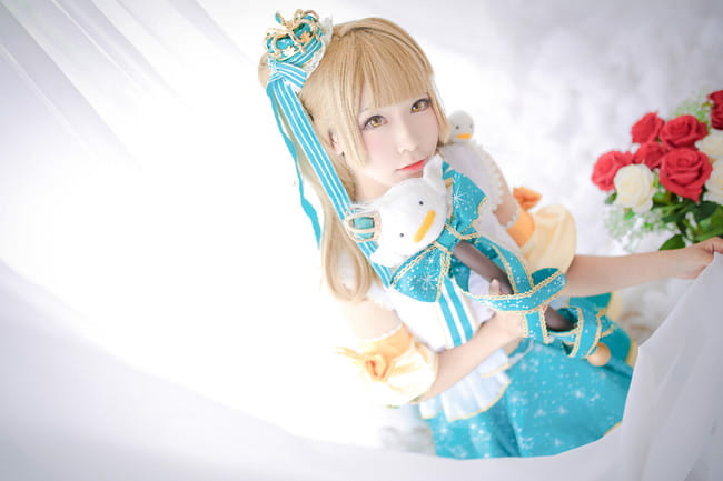 如果小鸟进入到雪人里的话，你会用拥抱融化我吗？