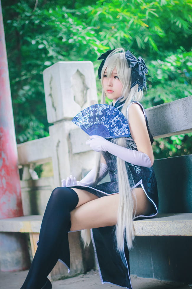 我可爱么？——穹妹黑旗袍