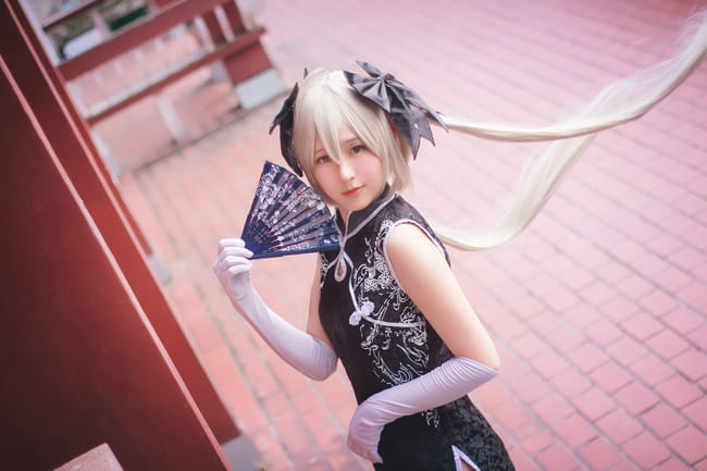 我可爱么？——穹妹黑旗袍