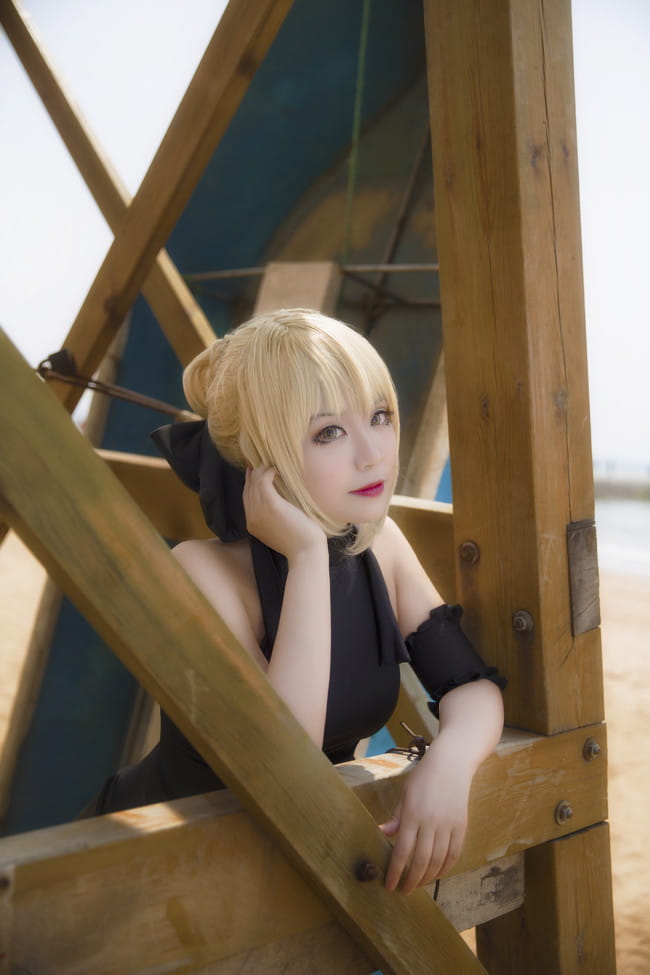 Saber Alter 水着 夏天就是要阳光和沙滩
