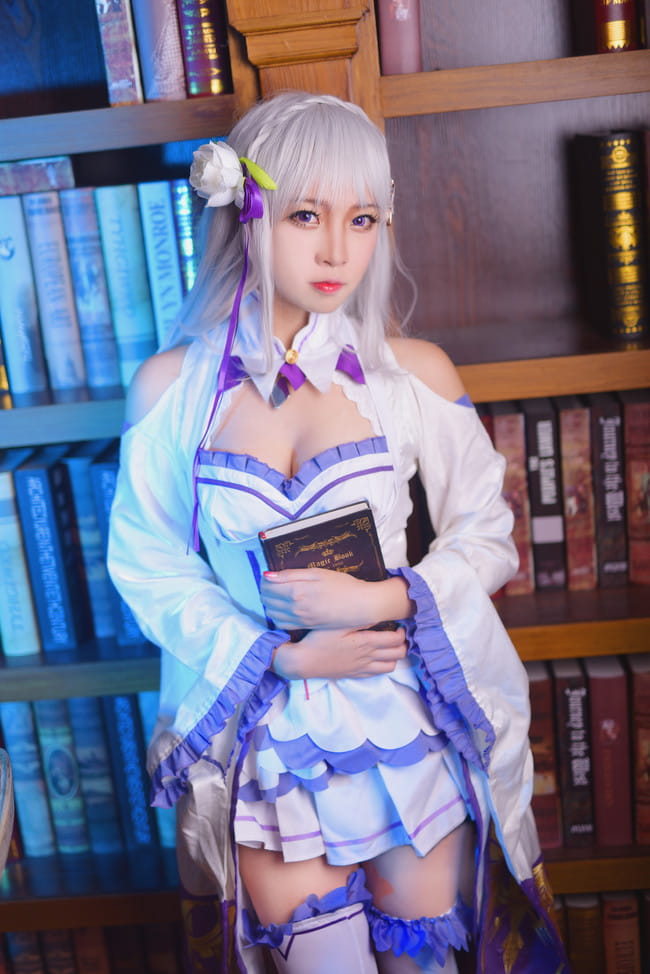 从零开始的异世界生活 艾米莉亚 COS