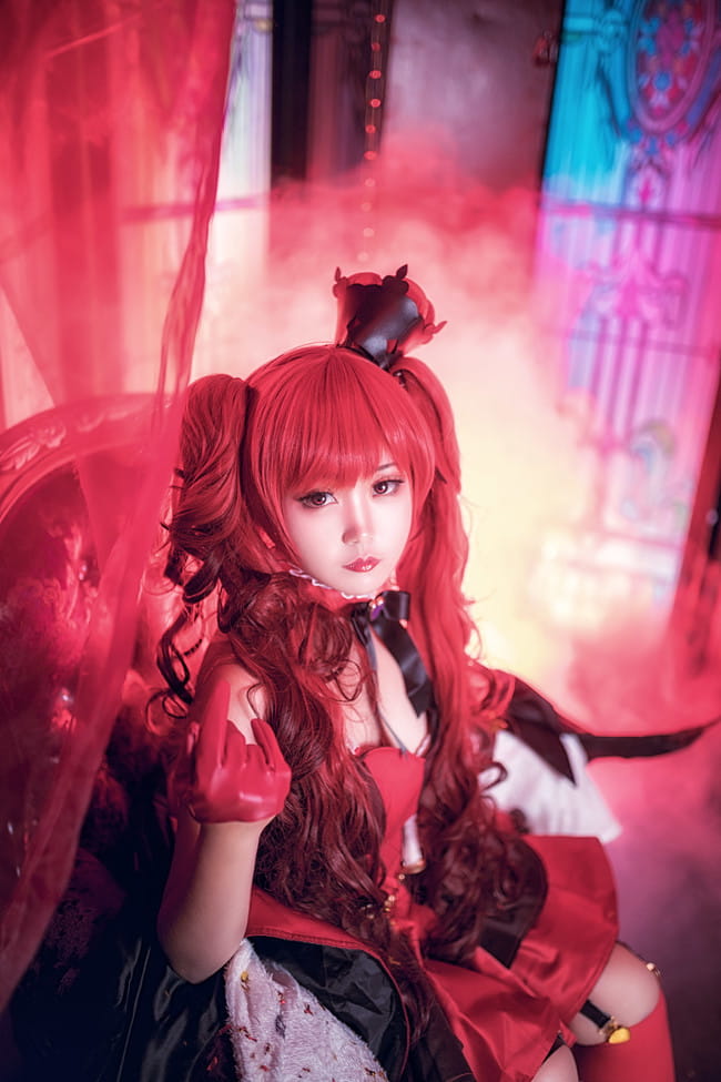 爱丽丝漫游仙境红心女王手办版