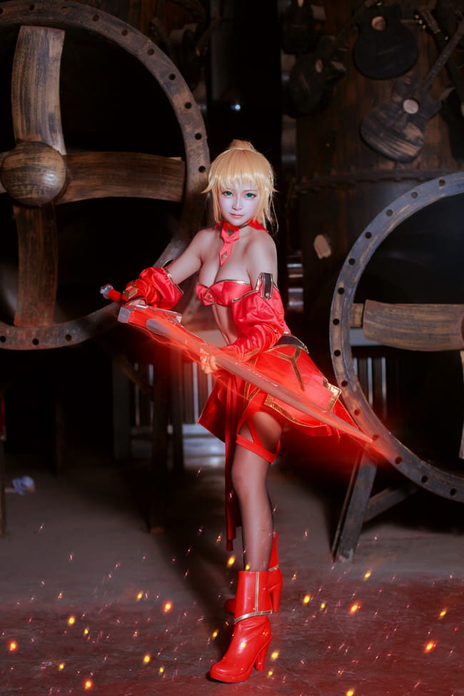 莫德雷德 战斗服