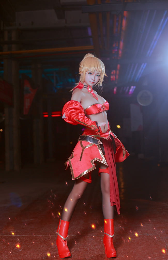 莫德雷德 战斗服