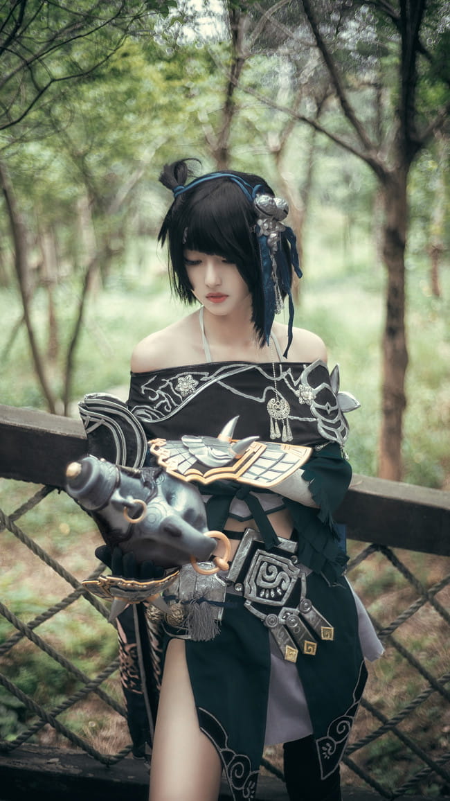 一只小丐妹的明月天涯