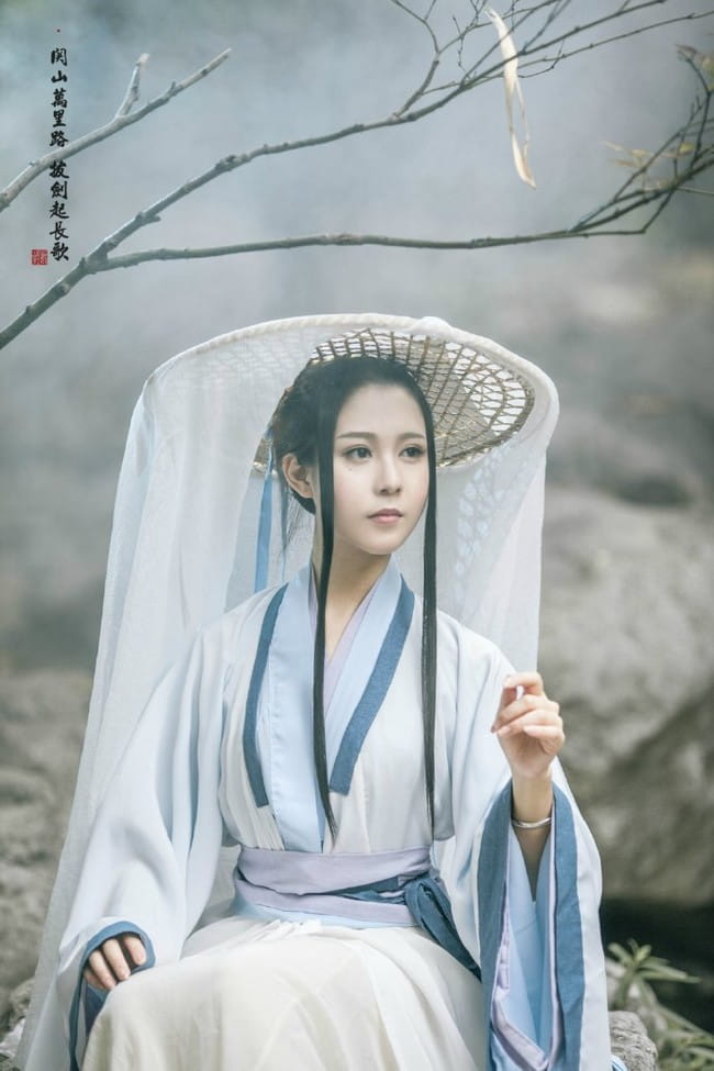 【长歌行】关山万里路，拔剑起长歌