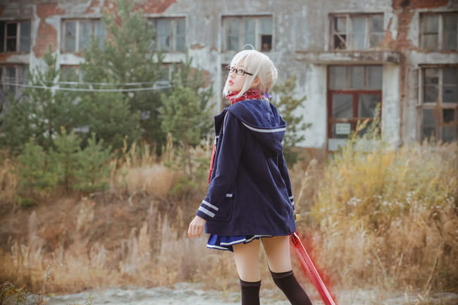 “我会战斗。直到打倒女主角X”