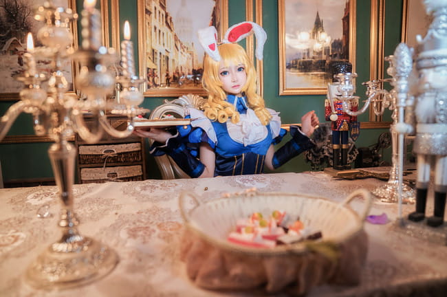 王者荣耀 妲己爱丽丝 cosplay图片(1)