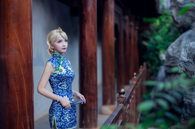 《冰雪奇缘》艾莎旗袍cosplay