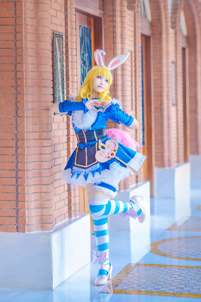 王者荣耀 妲己爱丽丝cosplay图片(1)