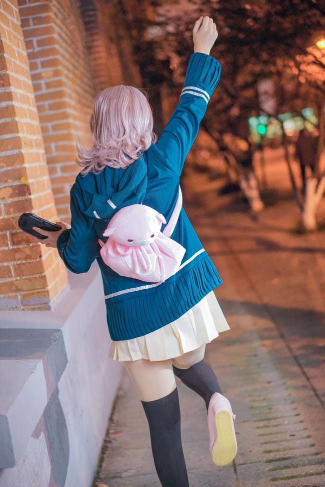 弹丸论破 七海千秋 cosplay图片(1)