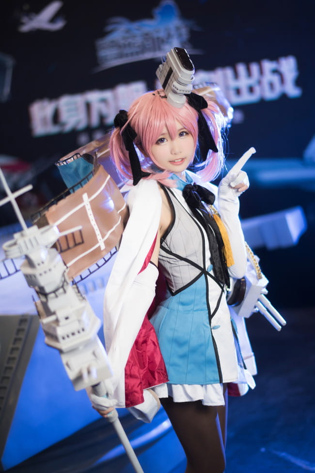 碧蓝航线-萨拉托加 cos 场照