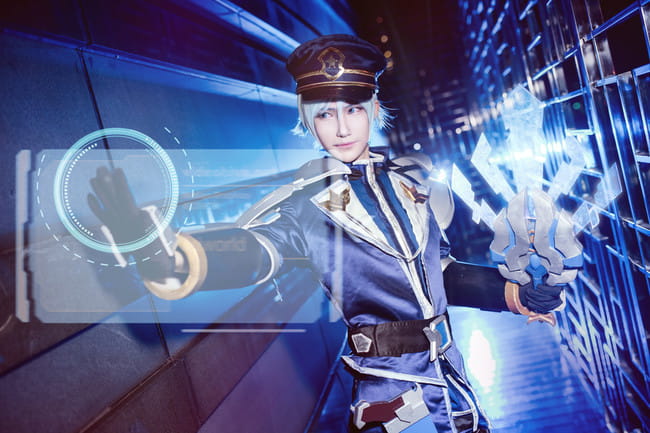 诸葛亮 星航指挥官cosplay图片(1)