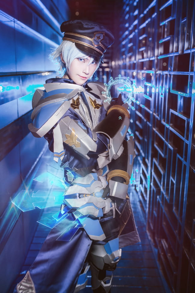 诸葛亮 星航指挥官cosplay图片(1)