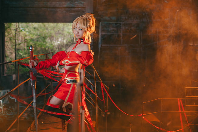 【莫德雷德】请问，你就是我的master嘛