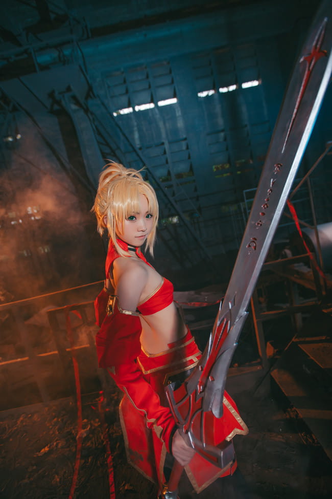 【莫德雷德】请问，你就是我的master嘛